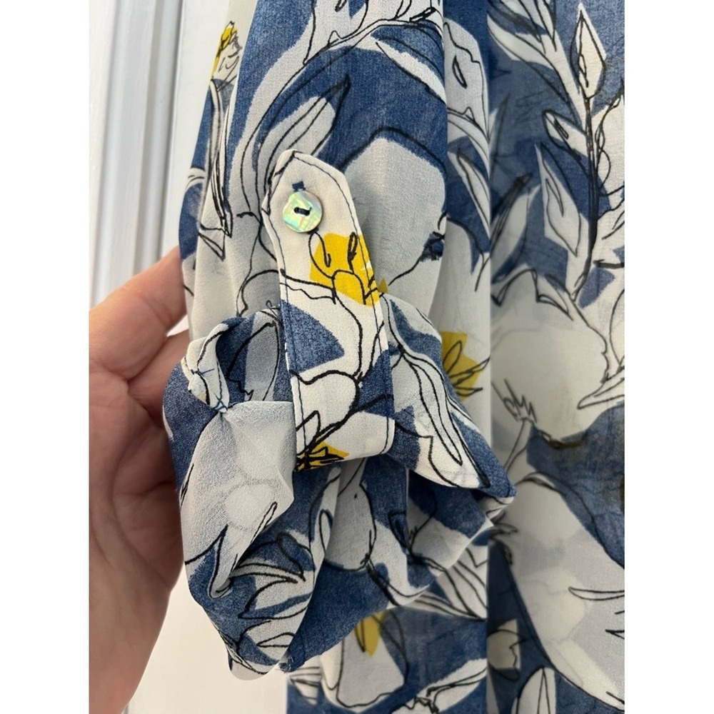 Hope Springs Blue and White Floral Button-Up Sheer Blouse Size L - Picture 6 of 7